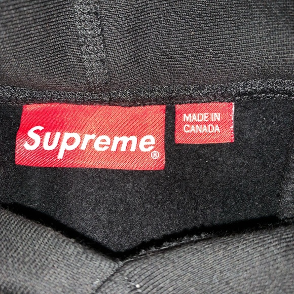 FW16 Supreme Black Box Logo Hoodie - Picture 2 of 4